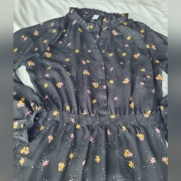 Floral long sleeved dress, size small - Picture 12 of 16